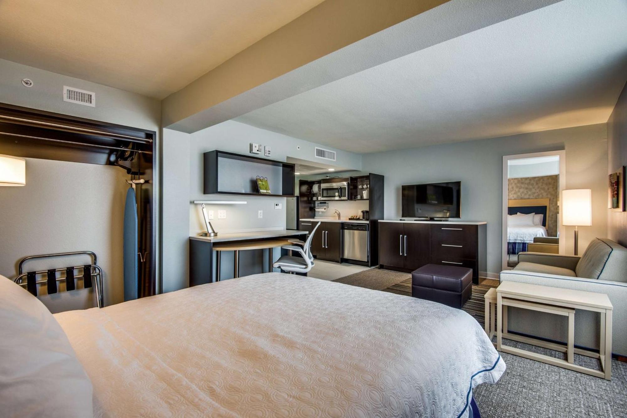 Home2 Suites By Hilton Dfw Airport South Irving Bagian luar foto